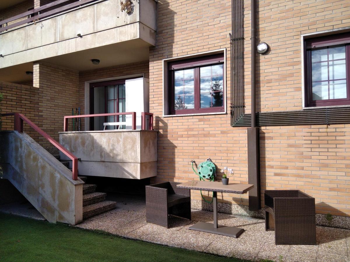 Jardines De Vinjoy Apartamento Oviedo Exterior foto